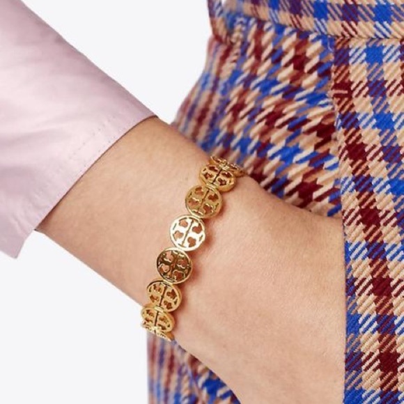 🆕 Tory Burch Authentic Signature Gold Logo Cuff Shiny Brass T-logos Bracelet - Picture 13 of 14